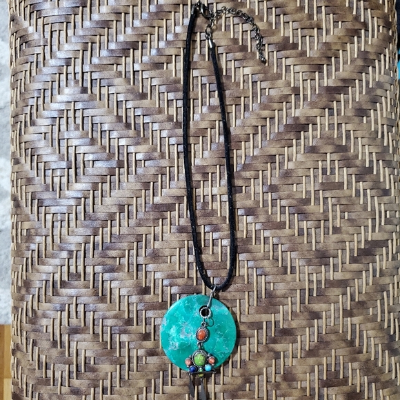 Unique multi-stone necklace - Picture 3 of 3
